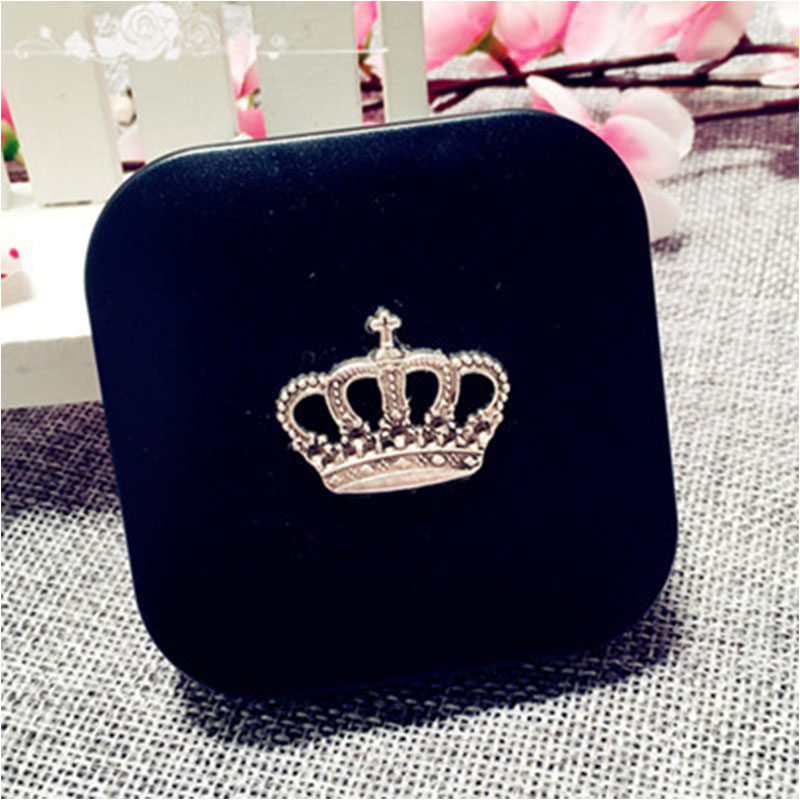Luxury Skincare Box - Dễ Thương Kính Áp Tròng Ốp