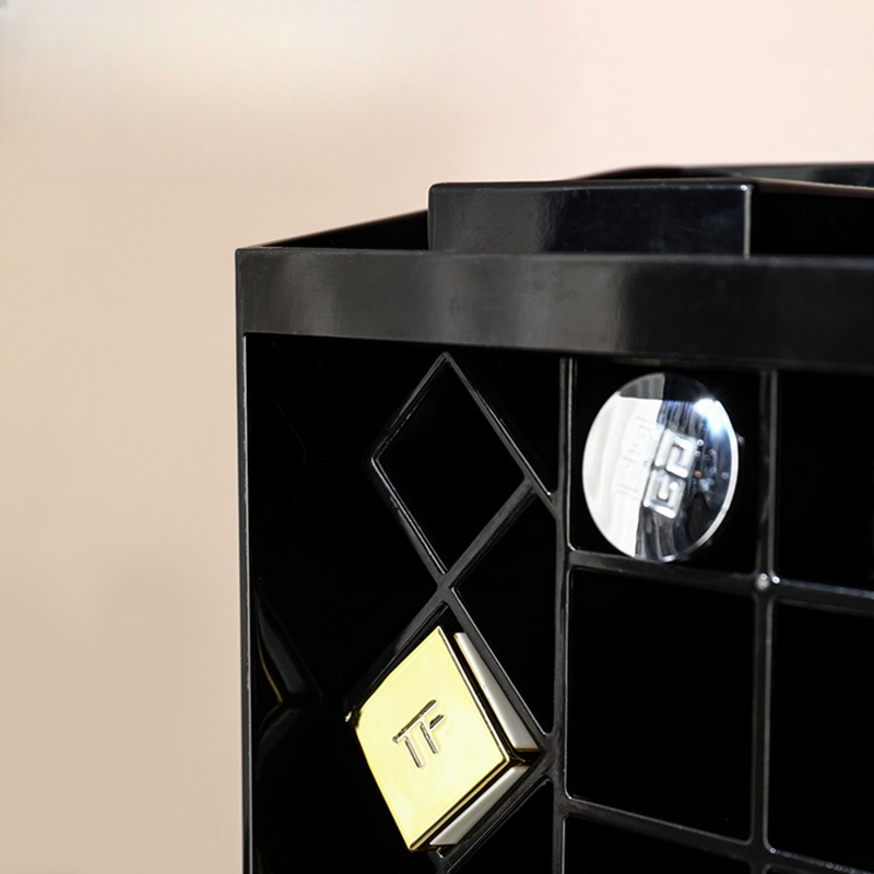 Light luxury lipstick storage  - đánh giá và giá High Luxury Skincare